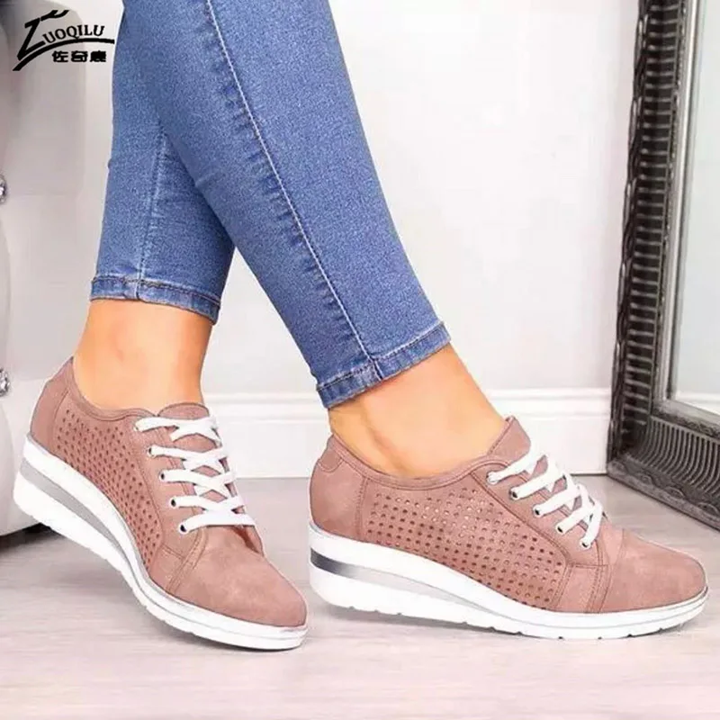 Женские кроссовки на танкетке легкие мягкие повседневные платформе большие