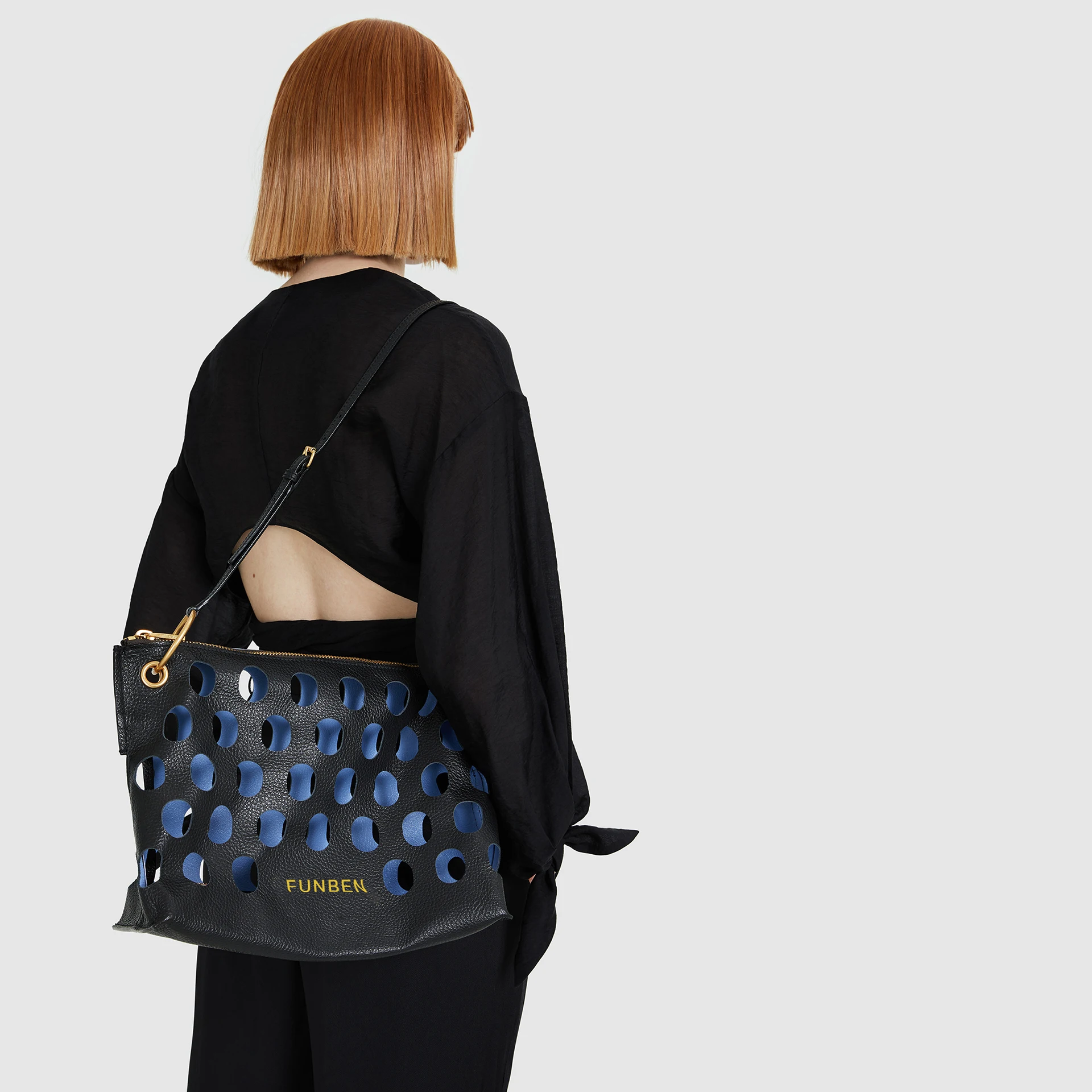 

2019 New Dot Hollow Shoulder Bag Hand Bag Contrast Color Tote Large Clutch Bag Designer Handbags Tote Bags for Women 2020