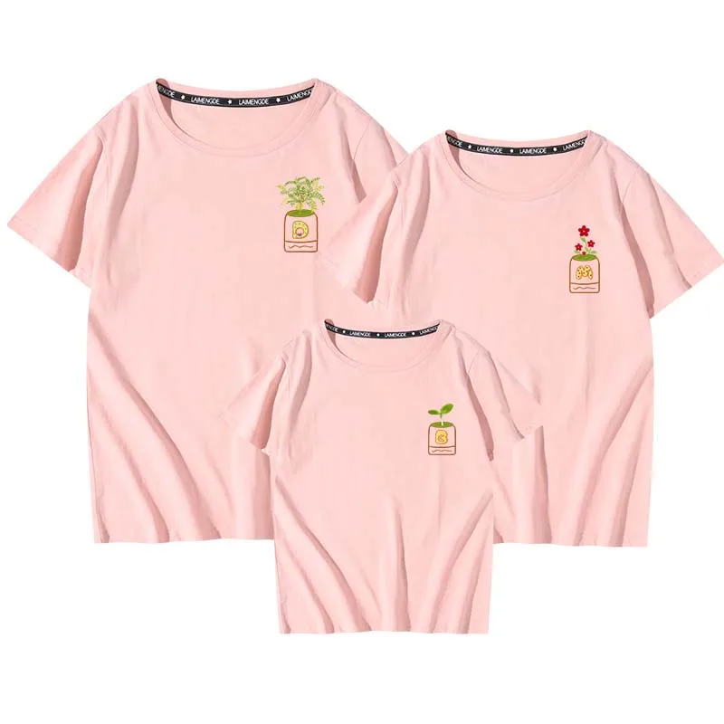 Летняя семейная Одинаковая одежда для отца матери дочери сына Детская футболка