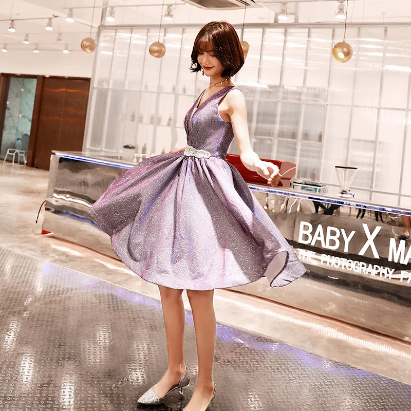 

Purple Elegant Sleeveless Bridesmaid Dresses Office Lady Exquisite Appliques Trim Short Banquet Gown Bling Formal Party Dress