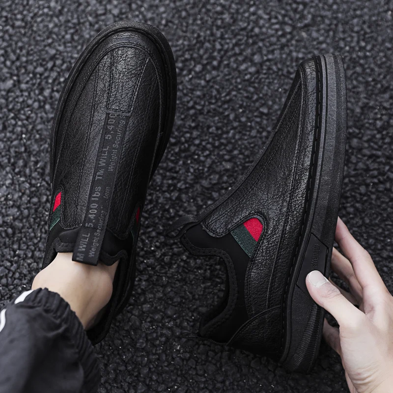 

Casual Sneakers 2021 Trendy Fashion Four Seasons Comfortable Low-top Microfiber Black Casual Shoes Artificial Leather Slip-on PU