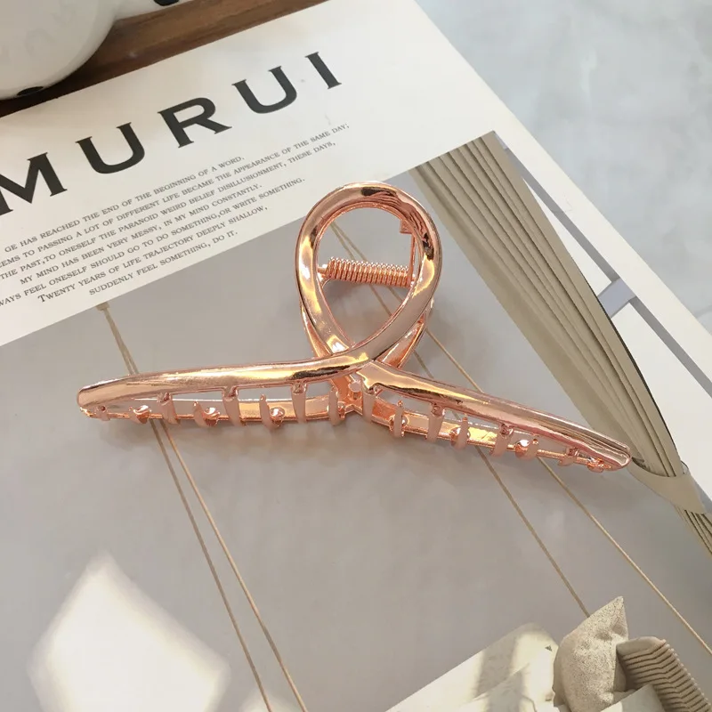 

Fashion Woman Metal Hair Claws Hair Accessories Big Size Chic Barrettes Hairpins Ladies Hairgrip Headwear Girls Ornaments Crab