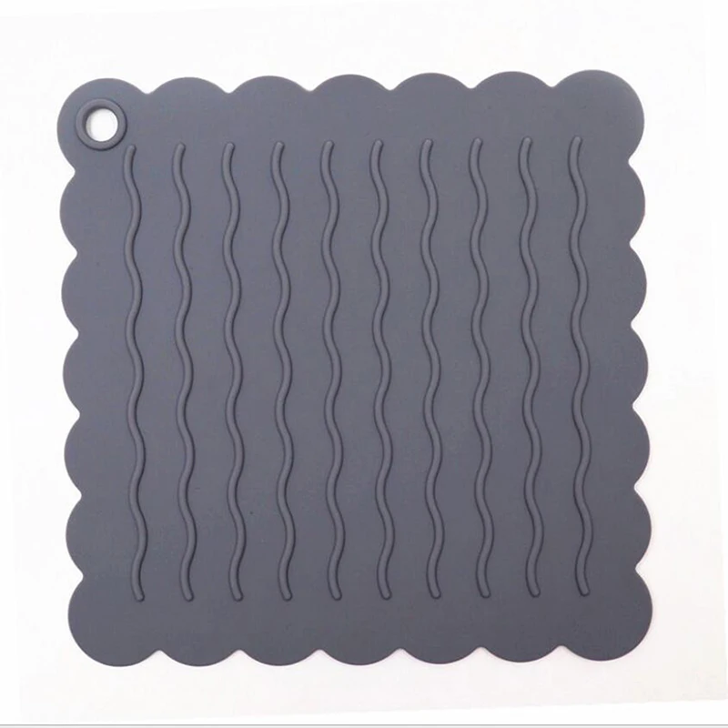 high quality Silicone Insulation Pad Multi-function Table Mat Anti-hot Placemat Coaster Anti-skid High Temperature Easy To Clean |
