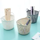 Многофункциональные бытовые предметы, пластиковый полый мини Настольный держатель для ручек, мелочи, офисные принадлежности, корзина для хранения, маленькая мусорная корзина