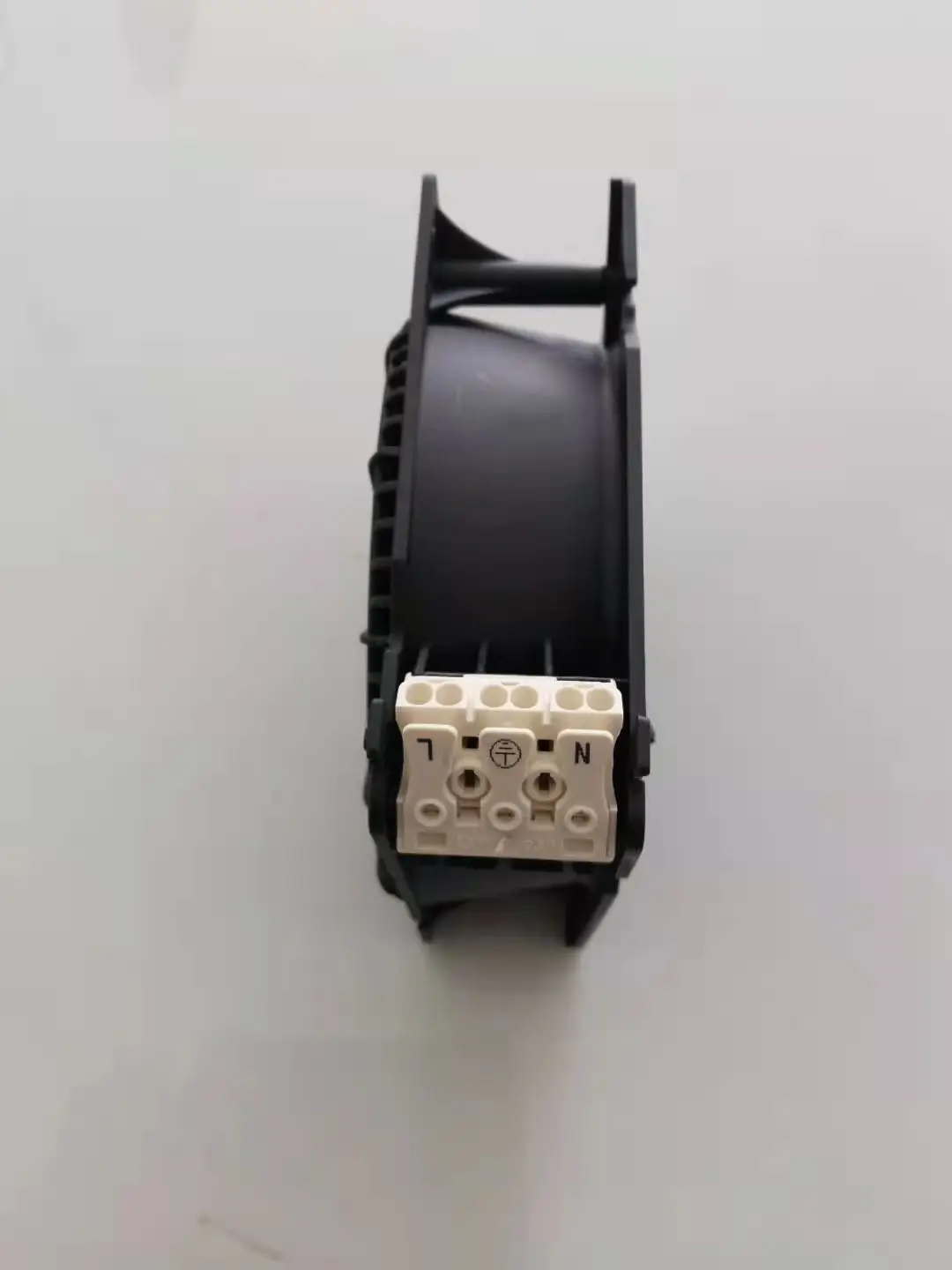 

DV4650-470120*38mm 230V 19W 36724-