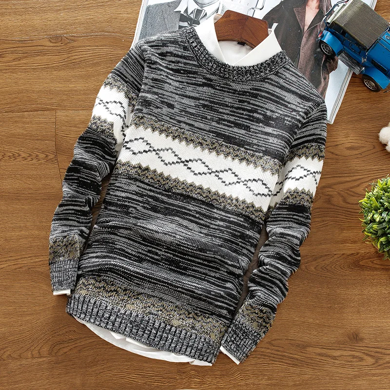 

1Spring and autumn men's round neck pullover warm casual knit bottoming shirt, trend personality slim striped youth wild sweater