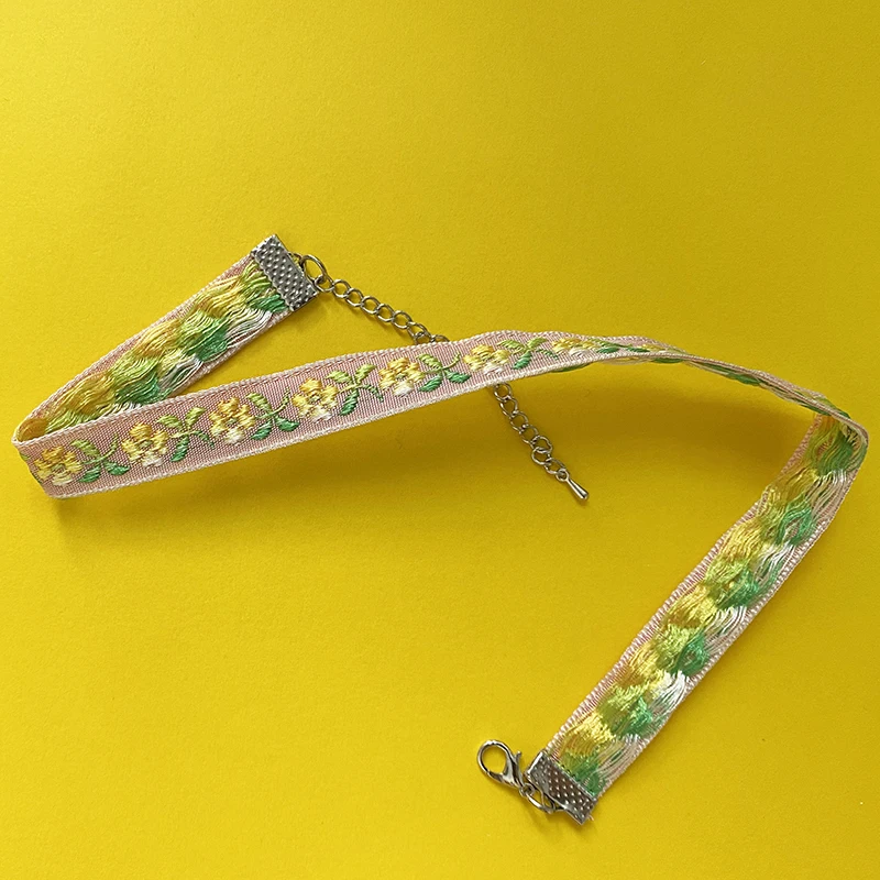 

Романтические Розовые Свадебные Чокеры Vogallery, ожерелья для женщин, милые короткие ожерелья с цветами, Модный летний чокер, сексуальные укра...