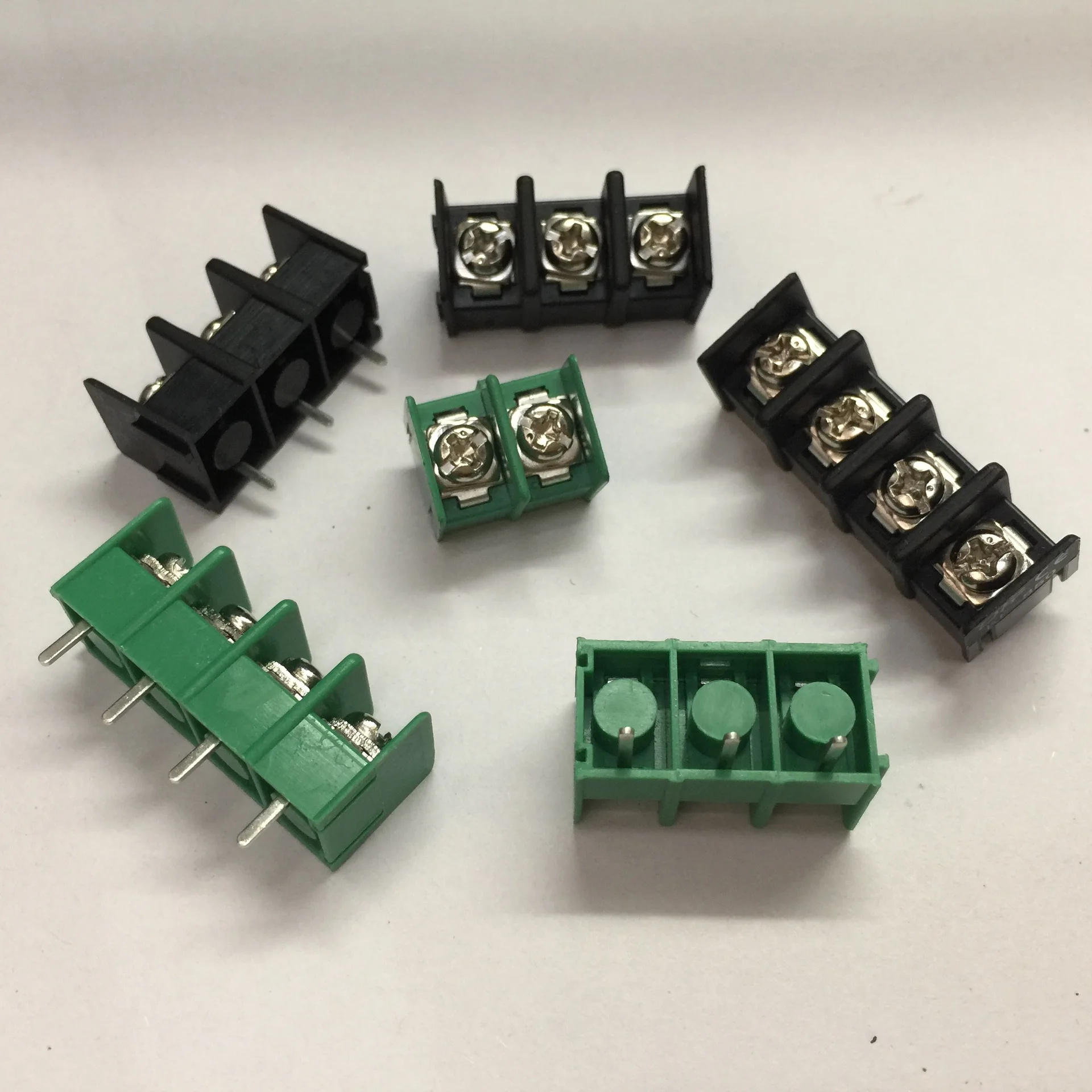 10 шт. KF8500/KF7620 8,5/7,62 мм Шаг коннектор pcb винтовая Клеммная колодка коннектор 2 pin / 3 pin/ 4/5Pin зеленый черный 10A 300 в