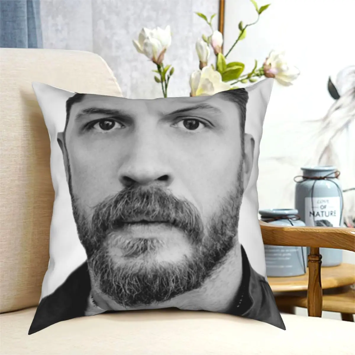 

Tom Hardy Black And White Actor Pillowcase Printed Polyester Cushion Cover Decor Throw Pillow Case Cover Home 45X45cm