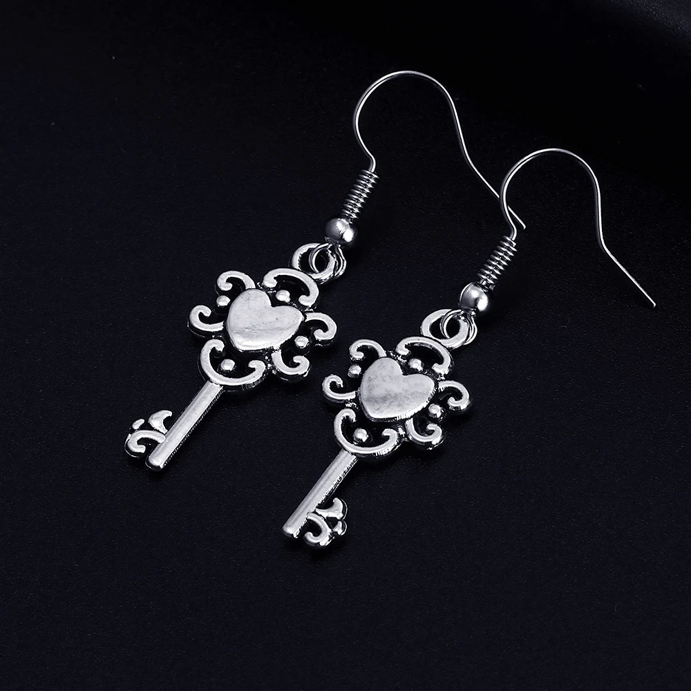 Женские трендовые серьги подвески в форме ключа античные посеребренные стиле