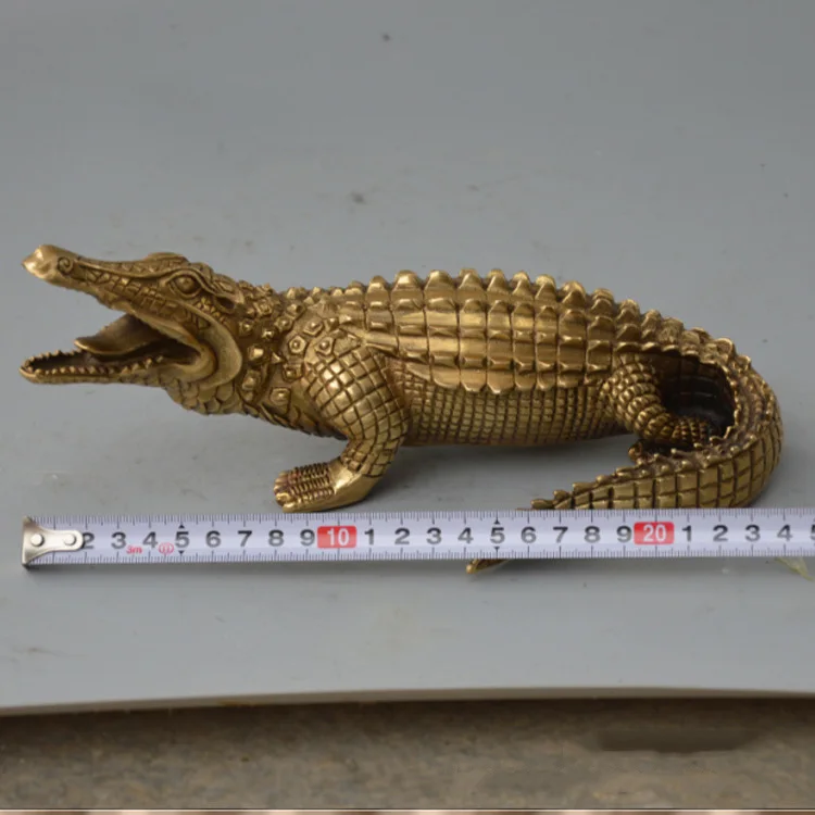 

LAOJUNLU Bronze Crocodile Protection Family Cultivating Evil Spirits Zhaocai Jinbao Feng Shui Treasure Land Crafts Ornaments