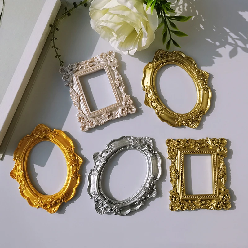 

1pc Retro Golden Resin Mini Photo Frame Ornaments Vintage Small Jewelry Positioning Frame Jewelry Display Props Home Decoration