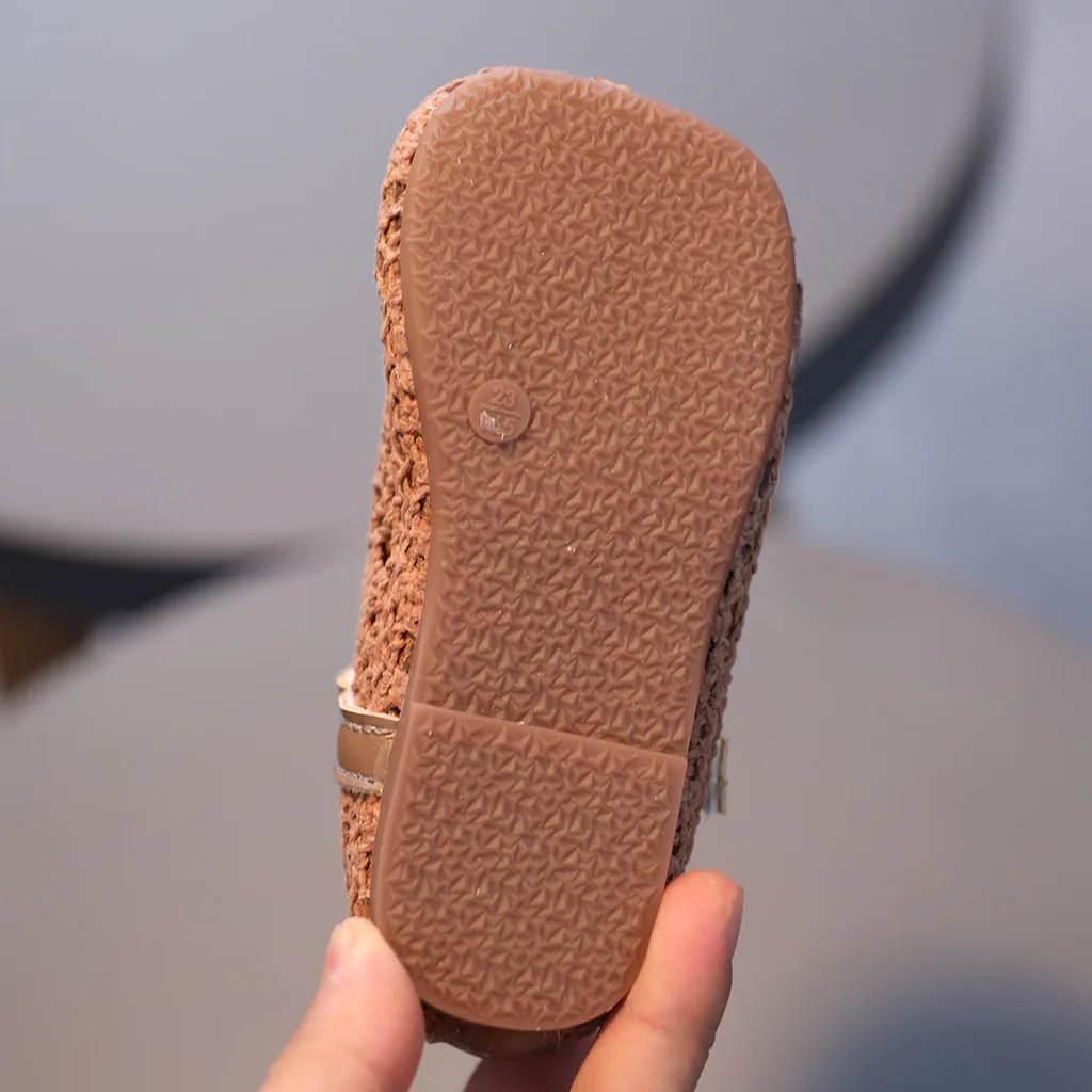 

Kids Girls Summer Soft Soled Outdoor Non-slip One-step Single Shoes Light Solid Casual Shoes Sneakers scarpe neonata 2020