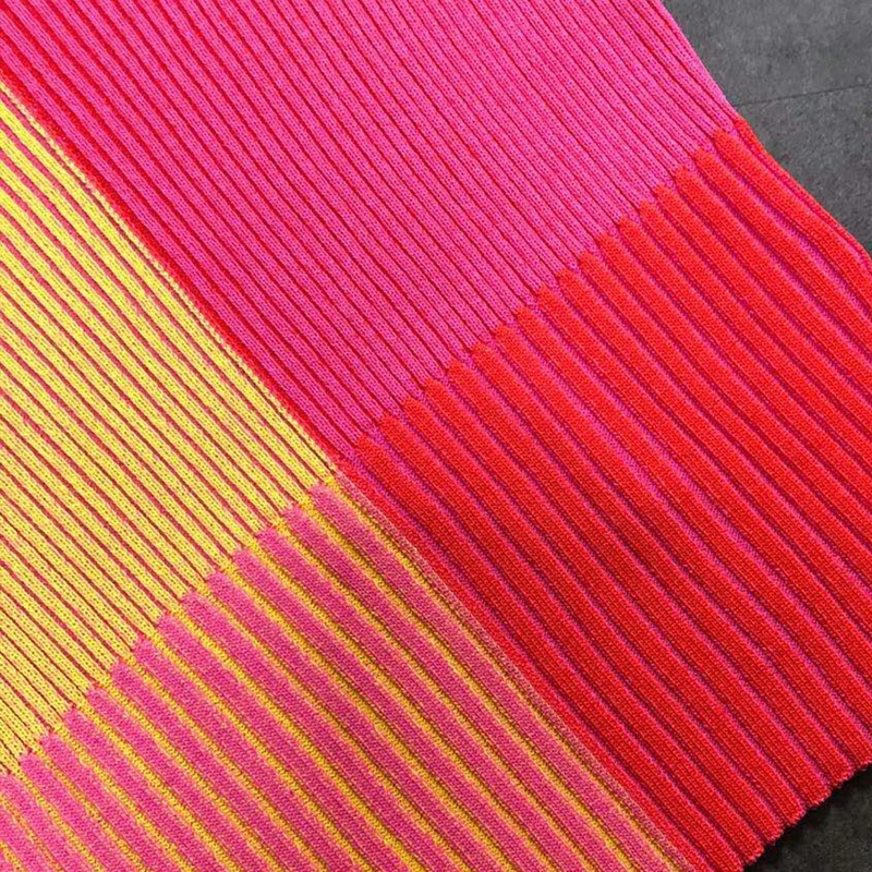 

High Quality Color-blocking Women's Short-sleeved T-shirt Fashion Elegant Short Ladies High Street Knitted Pullover Tshirts