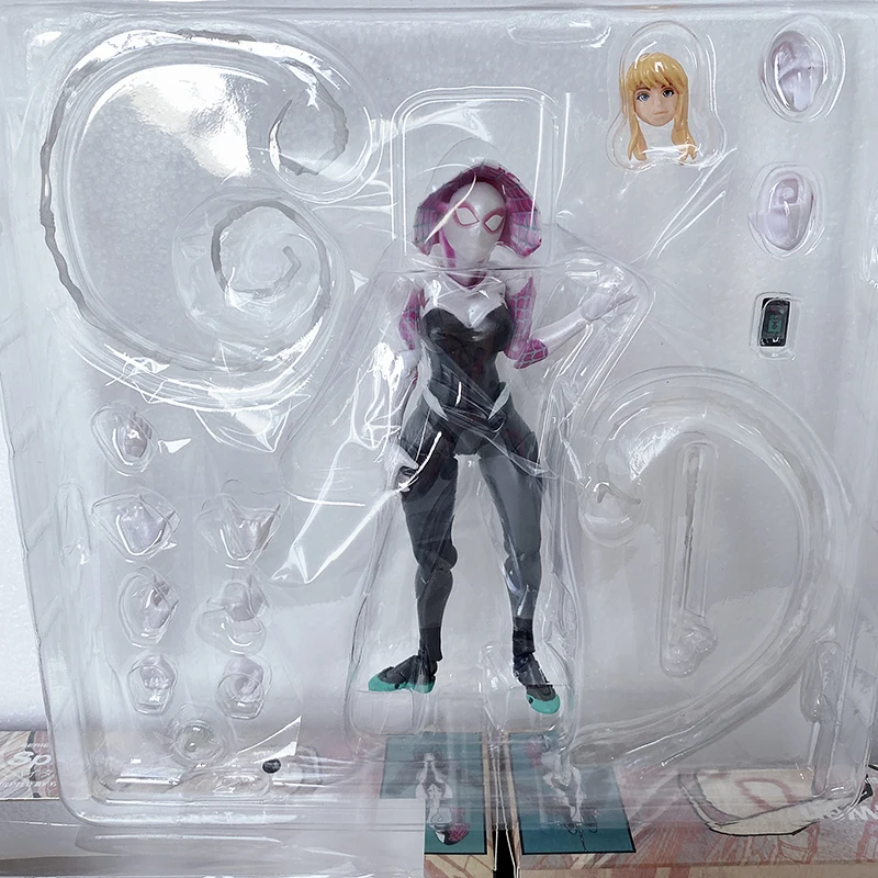 Revoltech Yamaguchi костюм паук Гвен Стэйси с кронштейном фигурка коллекция модель игрушка в подарок