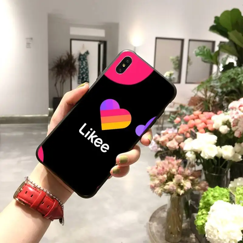 

HPCHCJHM Likee Funny cat Black TPU Soft Rubber Phone Cover for iPhone 11 pro XS MAX 8 7 6 6S Plus X 5S SE 2020 XR case