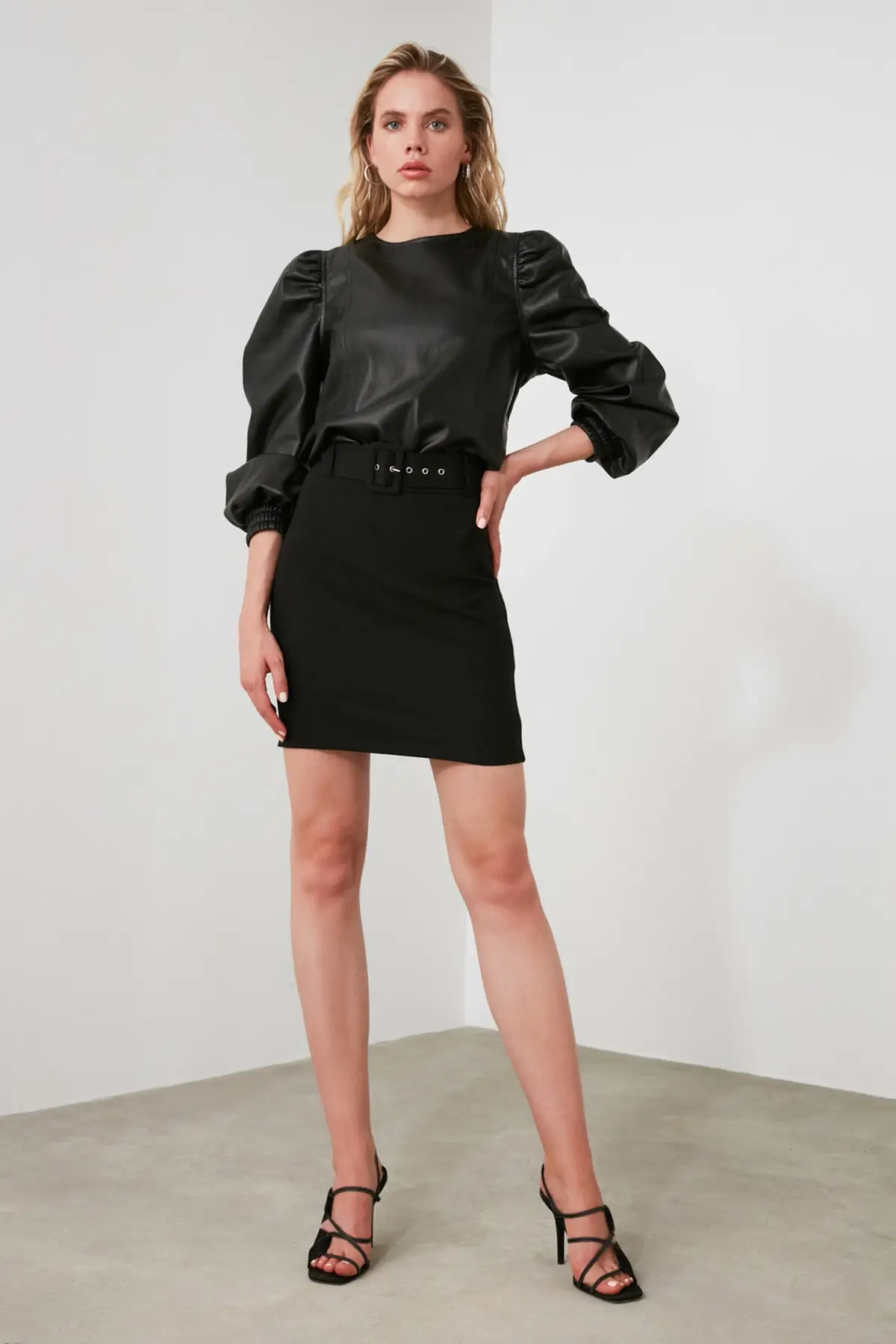 Черная юбка с поясом TWOSS19ST0201|Женские юбки| |