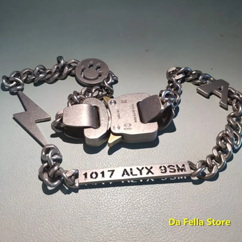 CLASSIC ALYX Hero NECKLACE Men Women 1017 ALYX 9SM Hollow letter A logo charm Necklaces CHAINLINK stainless steel Colorfast