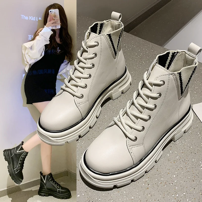 Leather Casual Shoes Martin Boots Women British Style Cozy Platform Motorcycle Boots Female Wear-resistant Black Ankle Botas