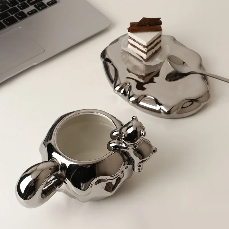 

Ins Cute Bear Ceramic Coffee Cup Saucer Set Luxury Ceramic Mug Top-grade Porcelain Tea Cup Cafe Party Drinkware 301-400ml