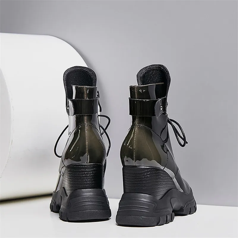 Ботильоны женские из натуральной кожи на танкетке с пряжкой молнии зимние