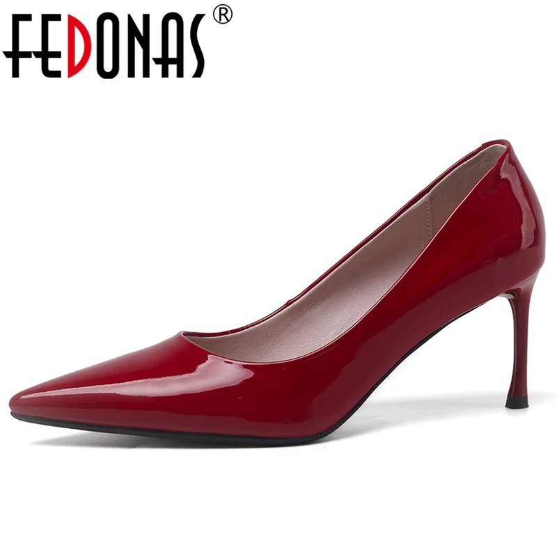 

Женские туфли-лодочки из лакированной коровьей кожи FEDONAS, повседневные свадебные туфли с острым носком на тонком каблуке, сезон весна-лето