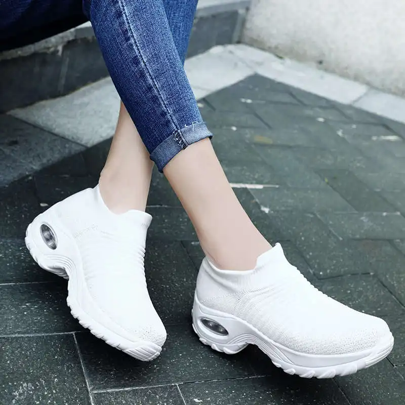 

Rubber Hard-Wearing Women Running Shoes 2021 Height Increasing Sports Shoes Woman Buy Sneakers Sports Women Sport Shoes Tennis