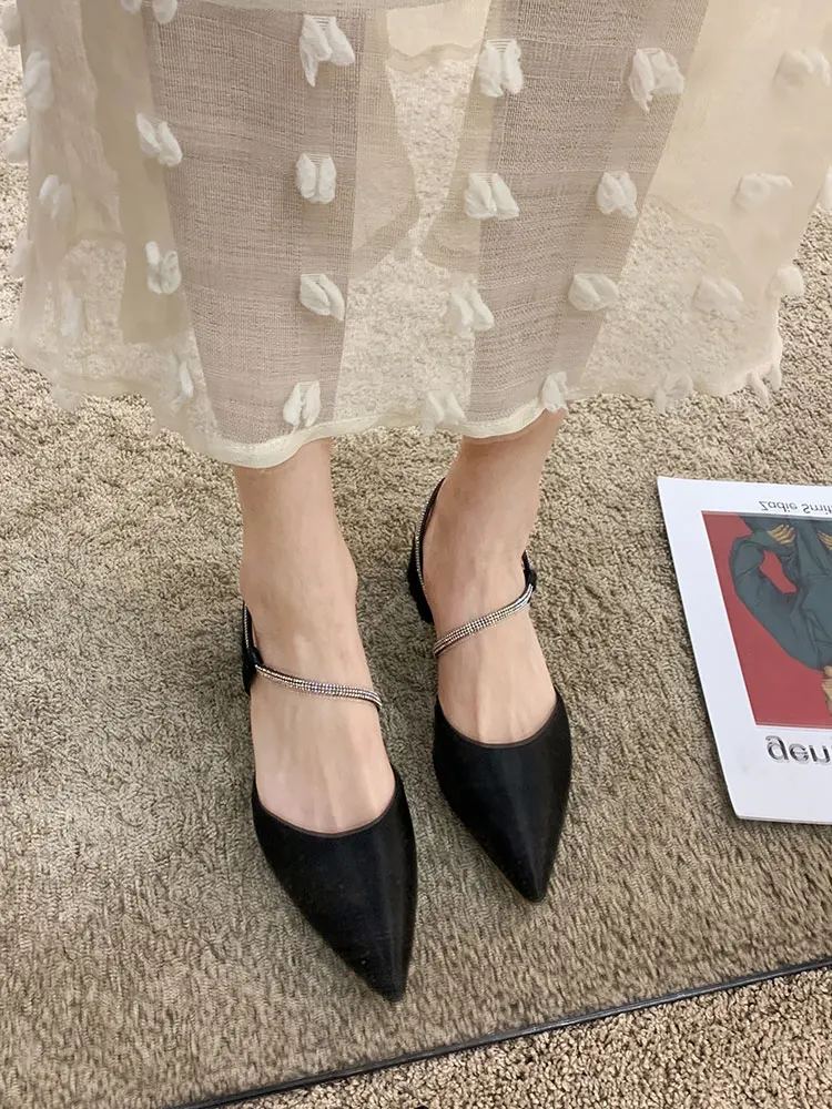 

Sandals Women's Spring 2021 New Fashion Thick Heel Pointed Flash Rhinestone Two Wear Mid-heel Shoes