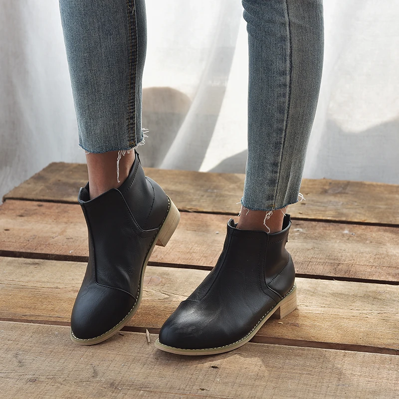 2019 г. Осенние ботинки до середины икры на молнии с круглым носком женская обувь