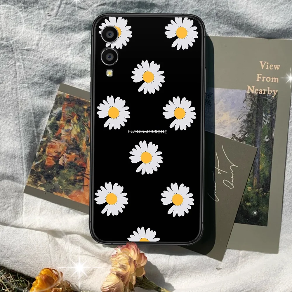 

Korea GD Daisy flower Phone Case Cover Hull For HUAWEI honor 7a 8 8s 8a 8x 9 9x 10 20 i Lite Pro black Cell Trend Cover Silicone