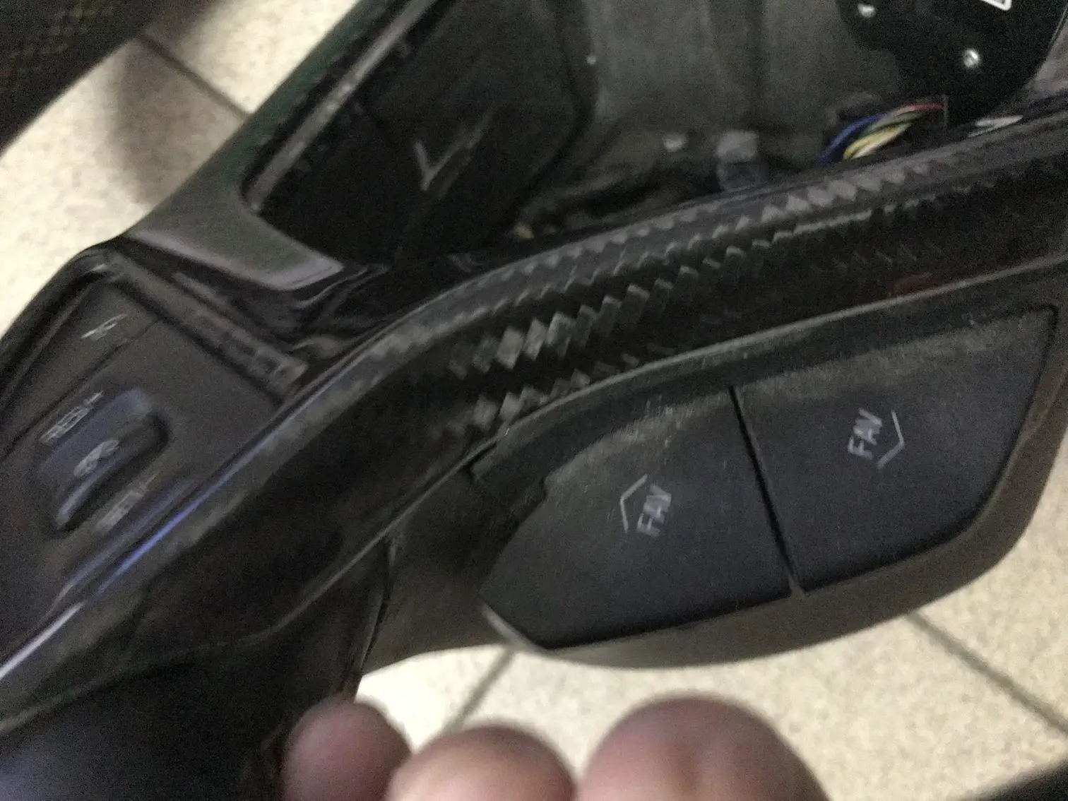 

Corvette C7 Steering wheel cover Dry Carbon Fiber