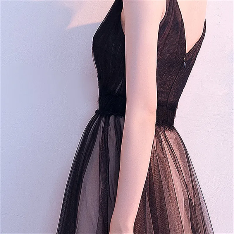 

Prom Dress 2019 Sleeveless V-Neck Black Fashion Designer Elegant Prom Gowns Party Dresses Sexy Sling Backless Formal Gown LX950