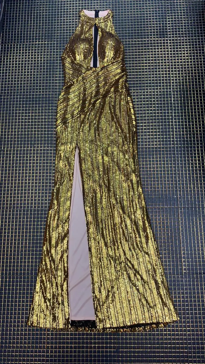 2019 Новый стиль Мода Холтер спинки блестками выдалбливают разрезом знаменитостей