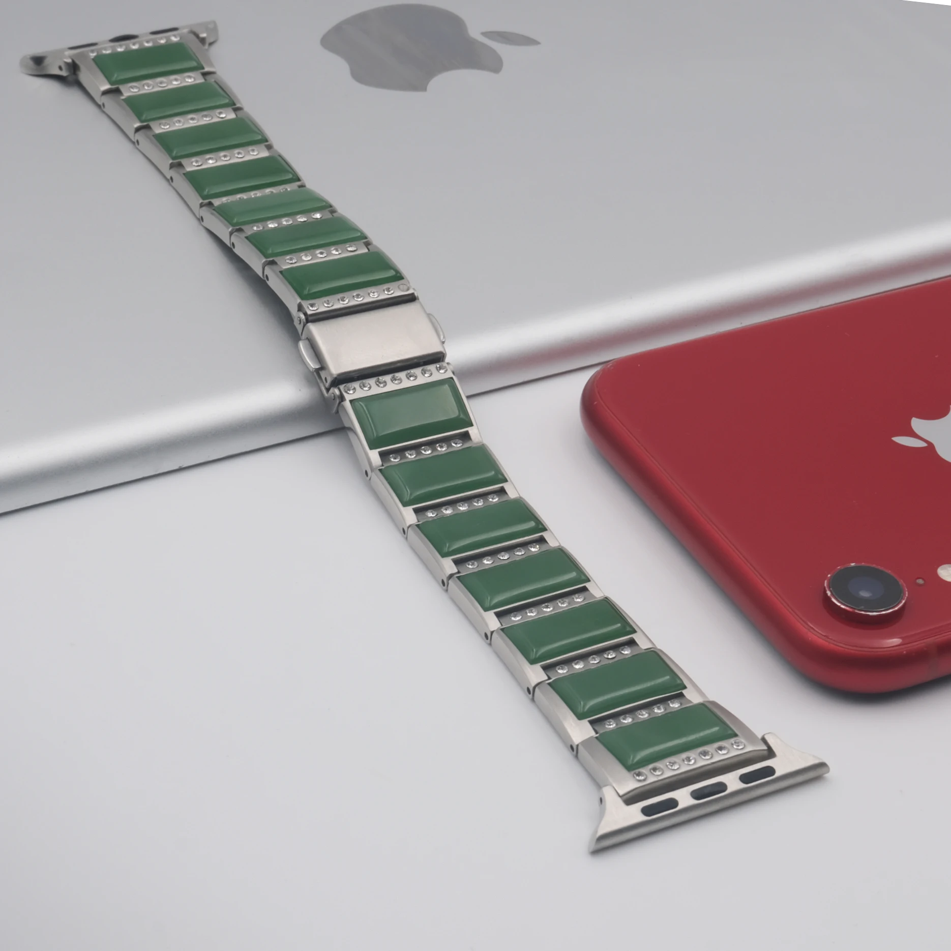 

Luxury Jewelry Diamond Strap Compatible with Apple Watch 6 5 4 SE 44mm 40mm Replace Steel Strap for Iwatch 3 2 1 42mm 38mm Band