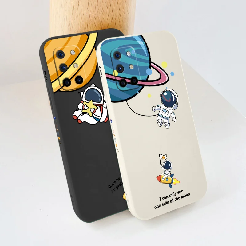 

Yellow Planet Astronaut Camera Lens Protection Silicone Case For Oneplus 8t 9 9pro 9r pro Ultra Thin Shockproof Phone Back Cover