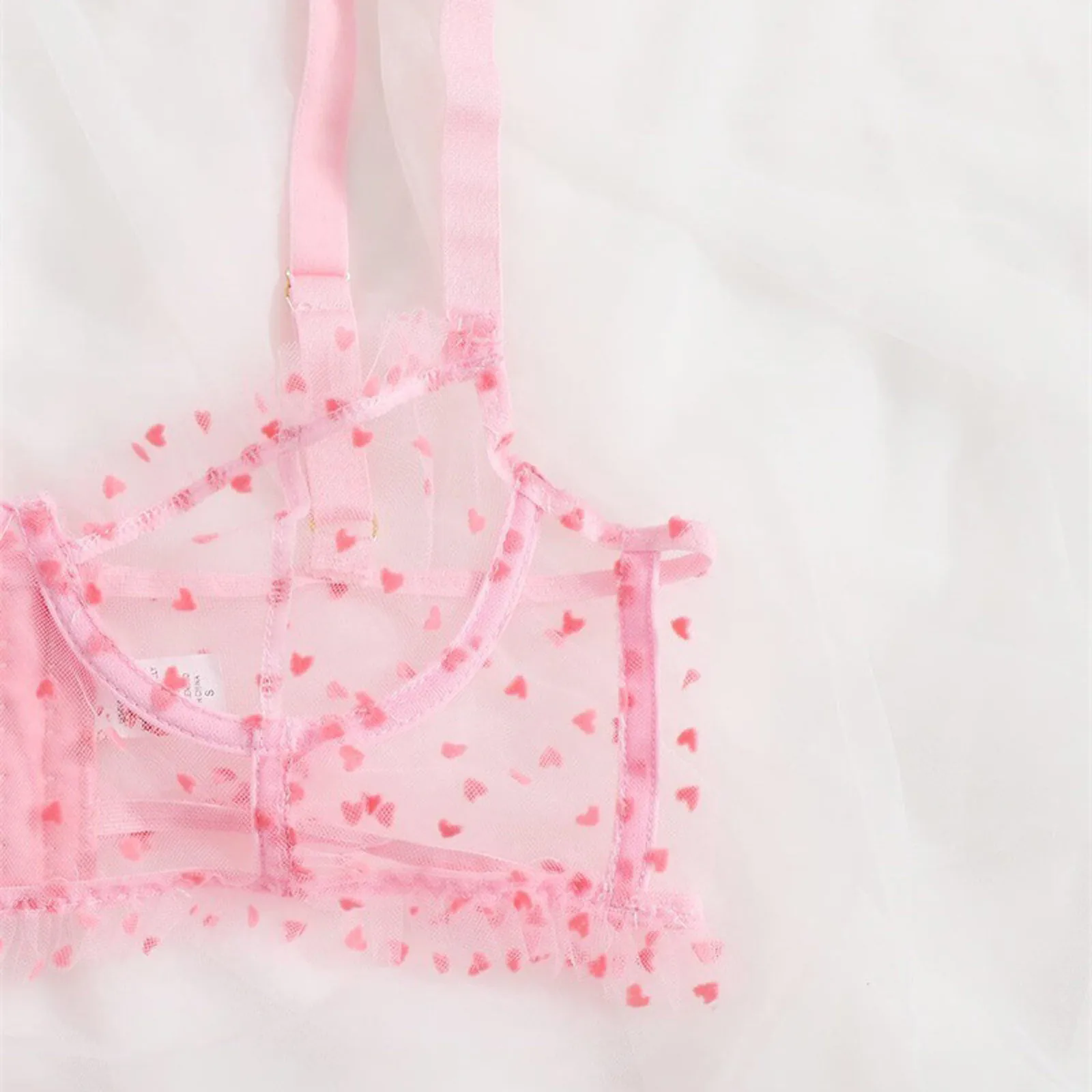 

Women Underwear Heart Embroidery Lace Lingerie Ladies Sexy Temptation See-through Underwear Mesh Underwear 2pcs Soutien Gorge