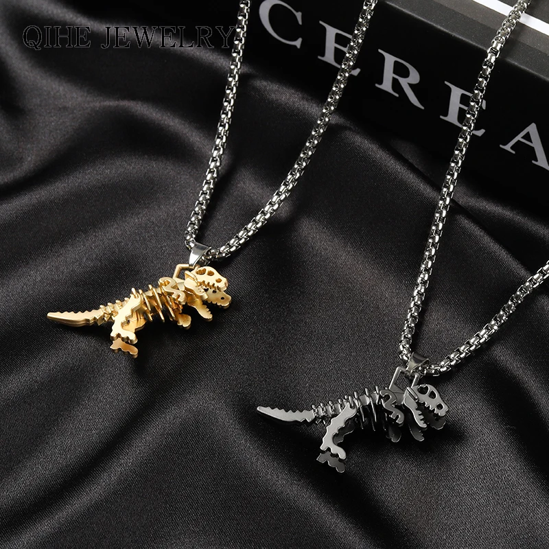 Vintage Metal 3D Dinosaur Pendant Necklace Goth Chain Cute Cartoon Design Charm Choker Necklace for Women Cool Hip Hop Necklace