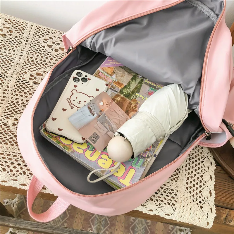

Fashion Women Backpack Waterproof Student Schoolbag Nylon Badge Cute School Bags for Teenage Girls 2021 Mochila Book Rucksack