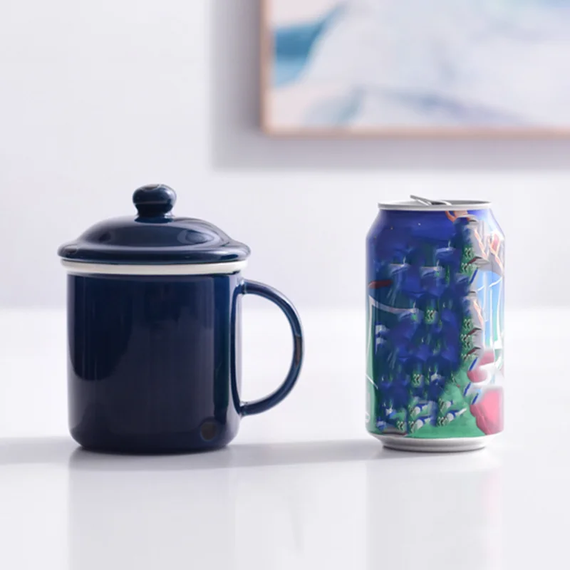 Кружка с имитацией эмали бытовая керамическая кружка крышкой и ложкой Офисная