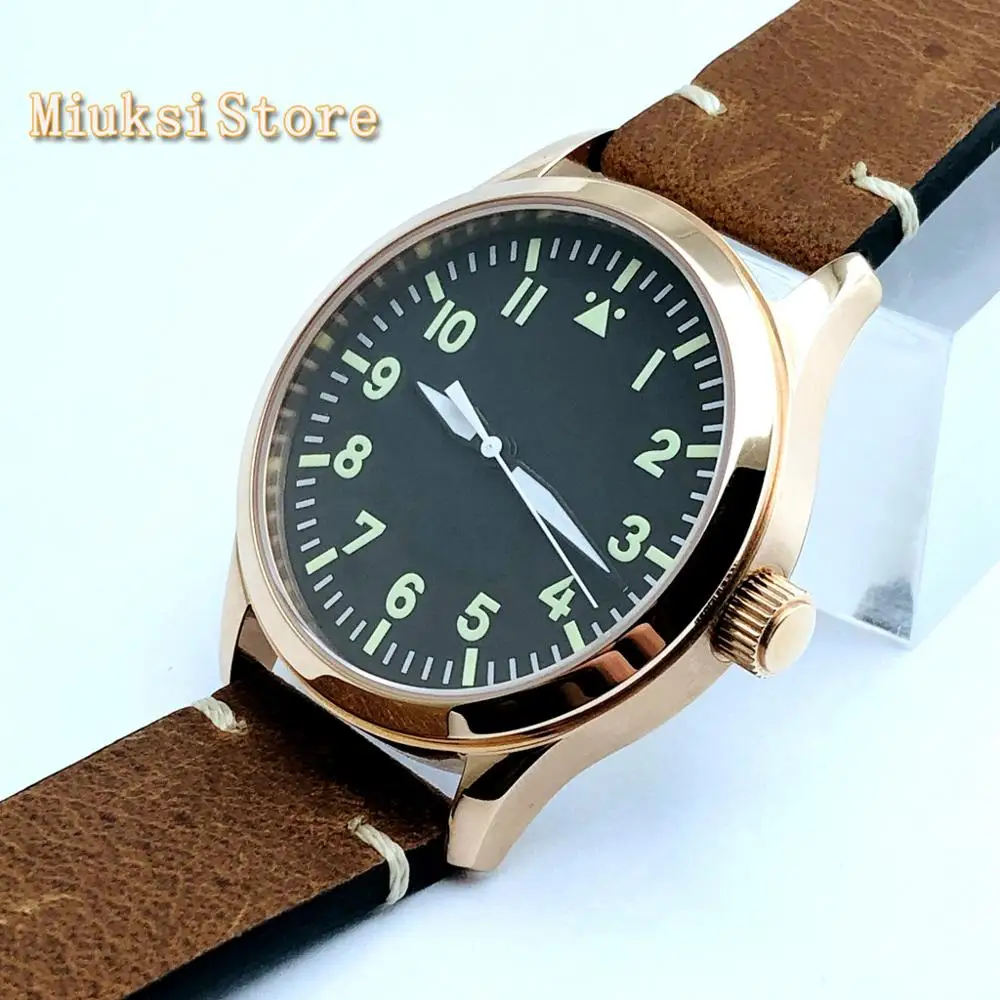 Чехол из розового золота 42 мм с сапфировым стеклом и черным циферблатом