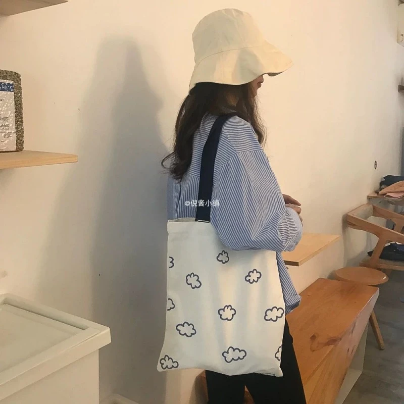 

Canvas Bag Women 2021 New Hot Student Sweet And Fresh Korean Version Of The Messenger Wild Small Fresh Shoulder Bag Female