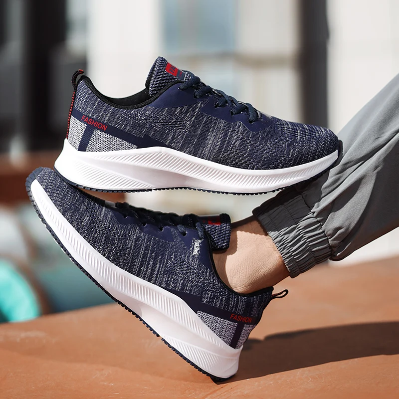 

Hot Sale Lightweight Men Running Shoes Breathable Mesh Running Sports Shoes For Men Fashion Low Sneakers Men zapatos de hombre