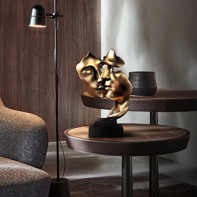 

Nordic Decoration Home Modern Resin Statue Golden Abstract Character Home Decor Statue and Sculpture Figures Desktop Ornaments