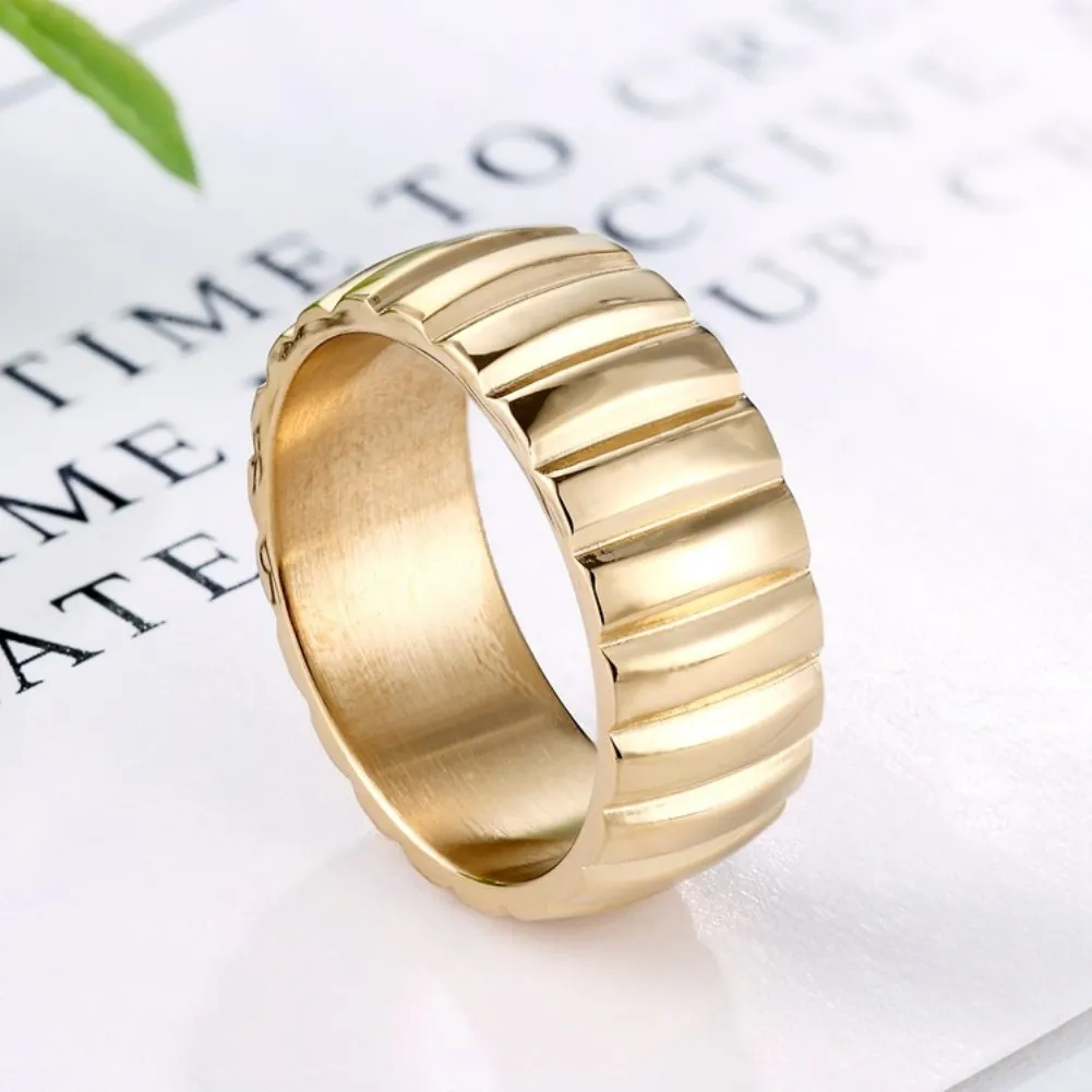 

Fashion 14K gold personality temperament gear index finger male and female couple ring