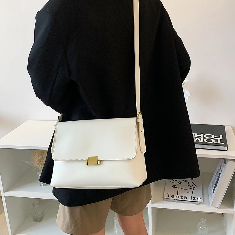 

Shoulder Bags For Women 2021 Summer Fashion Female Crossbody Bag Classic Buckle Design Simple Ladies PU Leather Small Square Bag