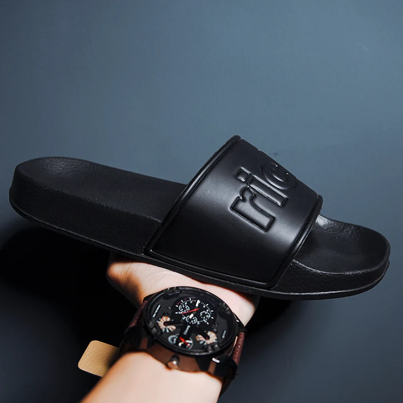 

Shoes Men New 2021 Sandy Beach Shoes Men Thick Bottom Men's Non-slip Wear-resistant Soft Sandals Indoor Slippers Casual Brand