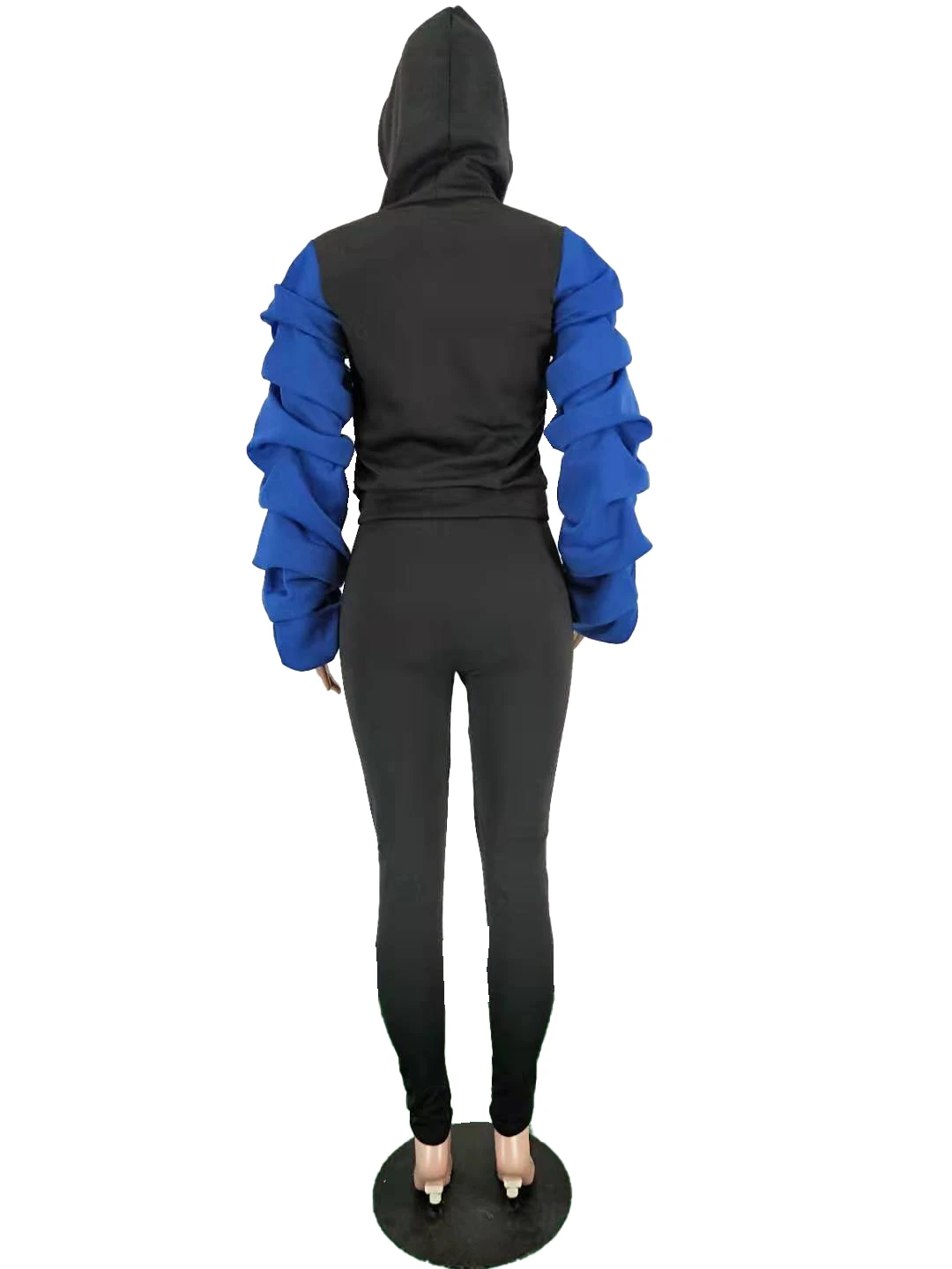 Женский спортивный костюм с топом капюшоном и брюками комплект из двух предметов