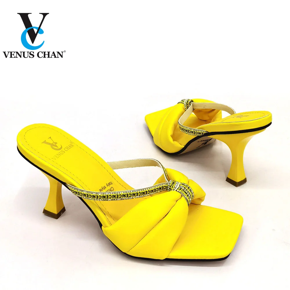 

Summer Fashion PU Ankle Crystal Bordered Bling 2022 Open Toe Sexy Sandals Gladiator Cover Heels Zipper Women Party Shoes