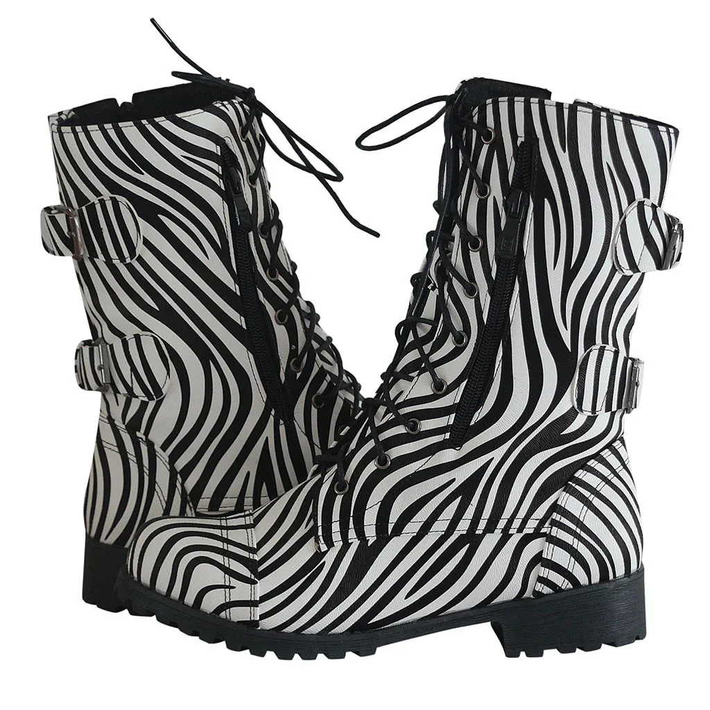 Новые стильные сапоги Martin на высоком каблуке с острым носком и принтом зебры