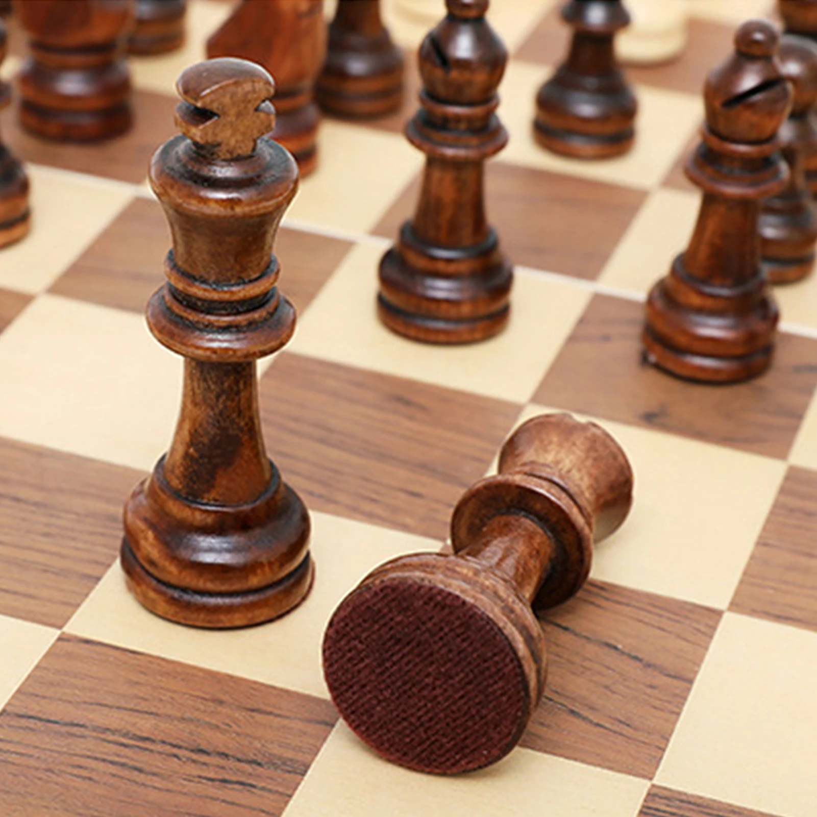 Деревянные шахматы складной шахматная доска комплект Бесплатная двух королев